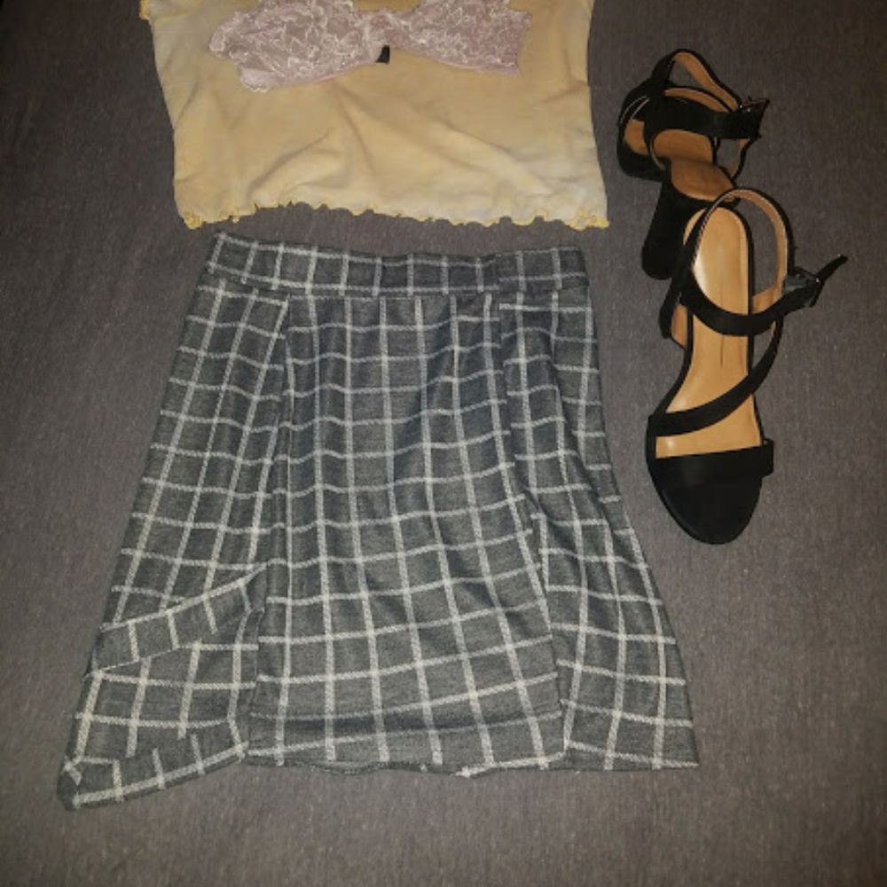 Pencil skirt